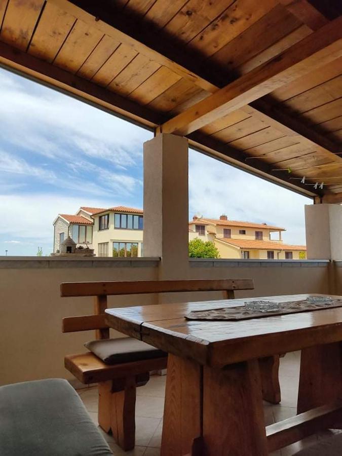 Apartmani Amans Pula Bagian luar foto