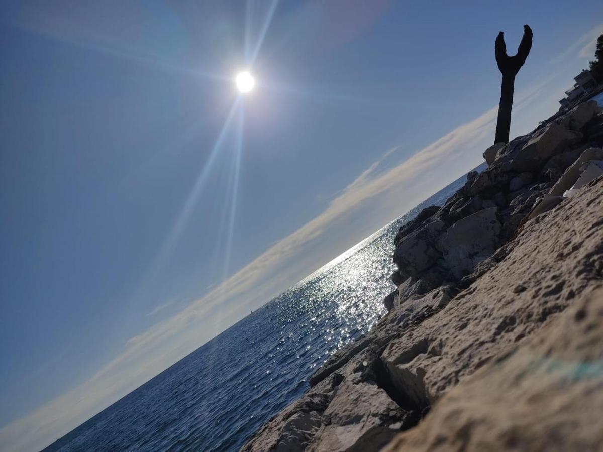 Apartmani Amans Pula Bagian luar foto