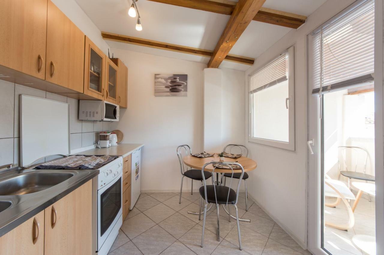 Apartmani Amans Pula Bagian luar foto