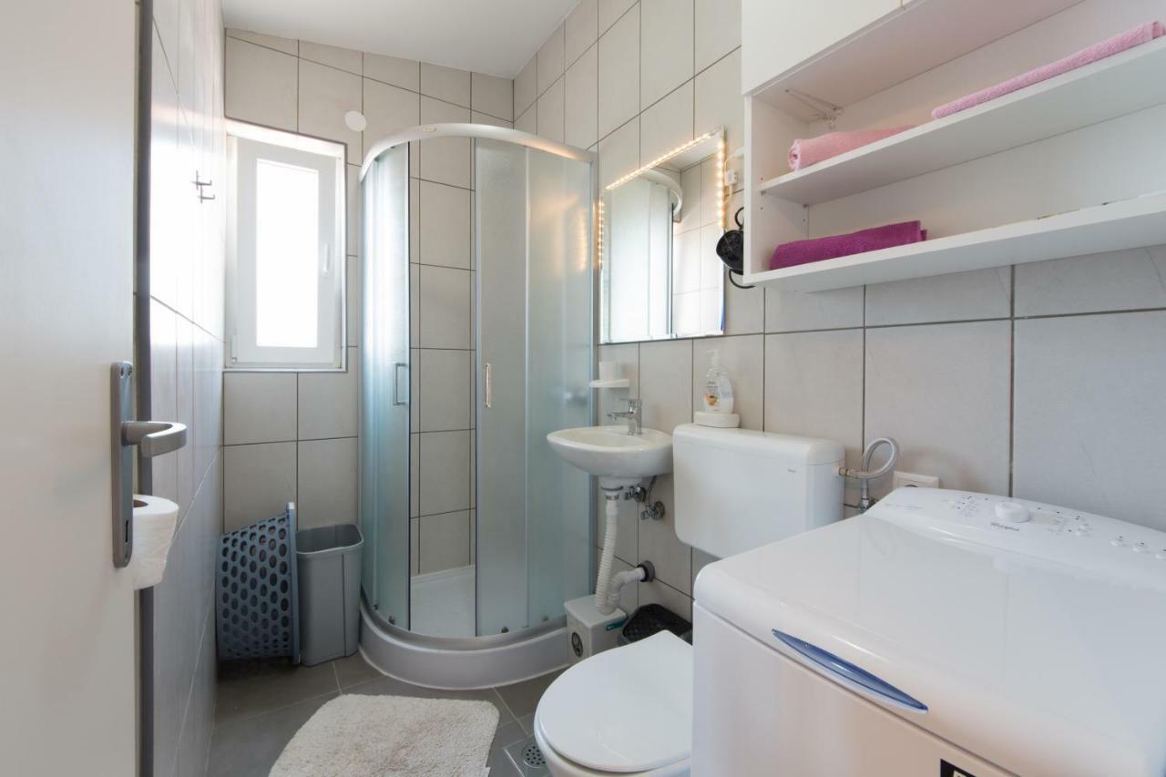 Apartmani Amans Pula Bagian luar foto